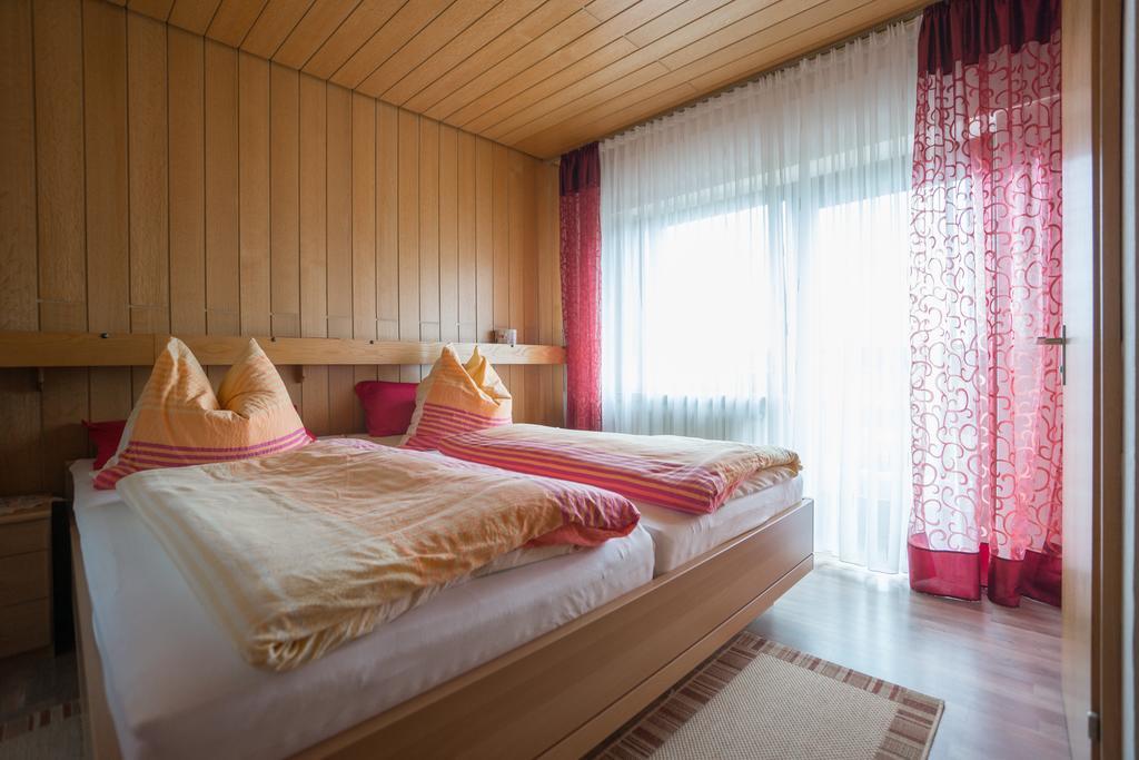 Hotel Haus Gertrud Simmerath Exterior photo