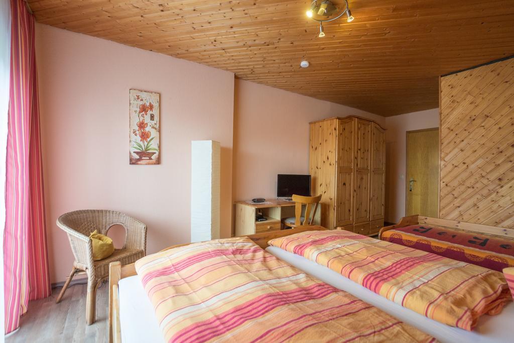Hotel Haus Gertrud Simmerath Exterior photo